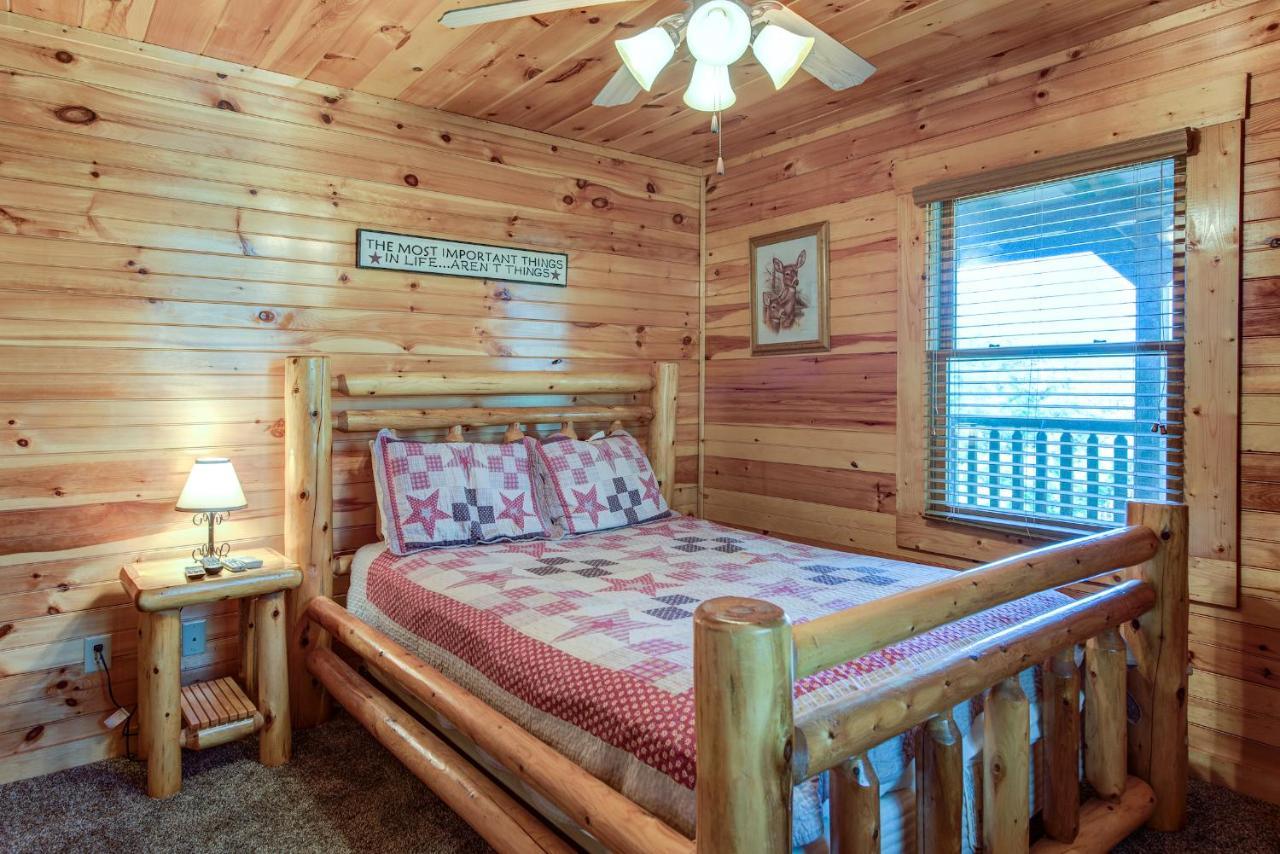 Hemlock Manor Βίλα Gatlinburg Εξωτερικό φωτογραφία