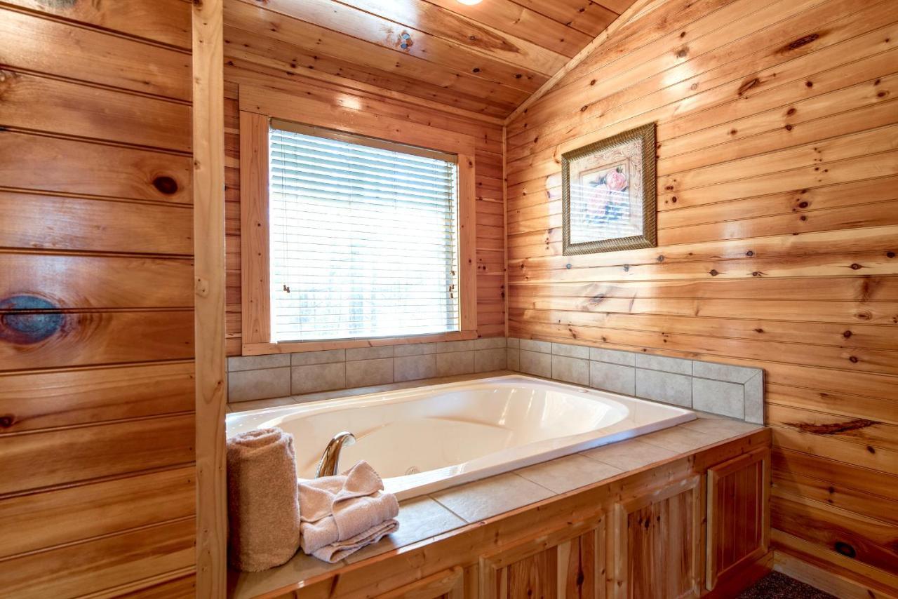 Hemlock Manor Βίλα Gatlinburg Εξωτερικό φωτογραφία